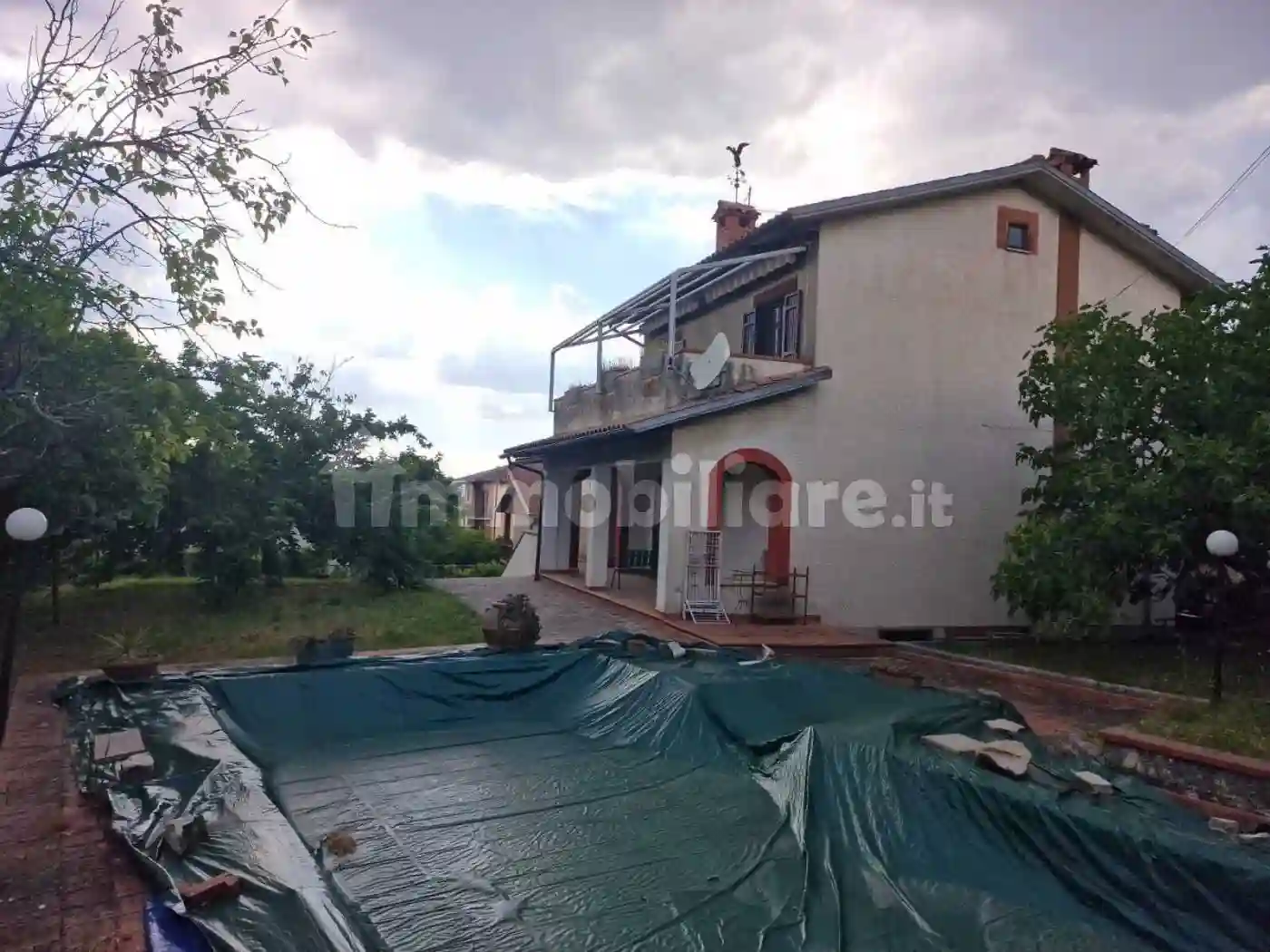 Villa - foto 2
