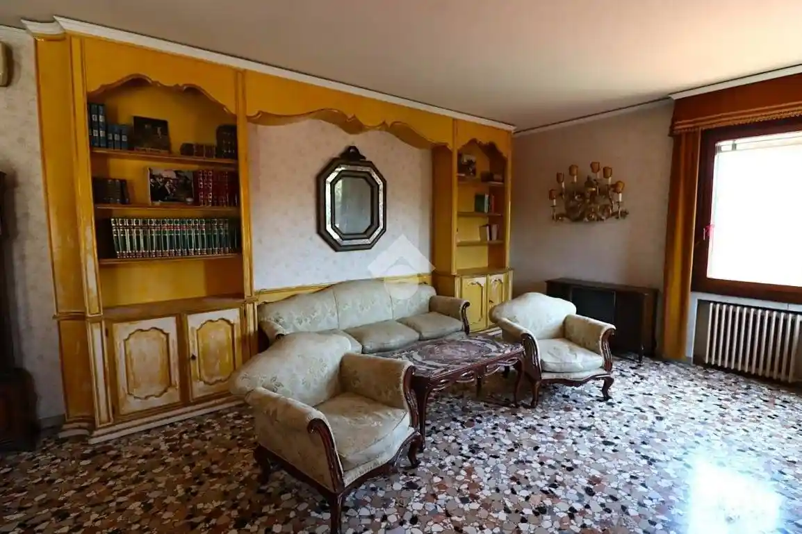 Appartamento in vendita a Venezia