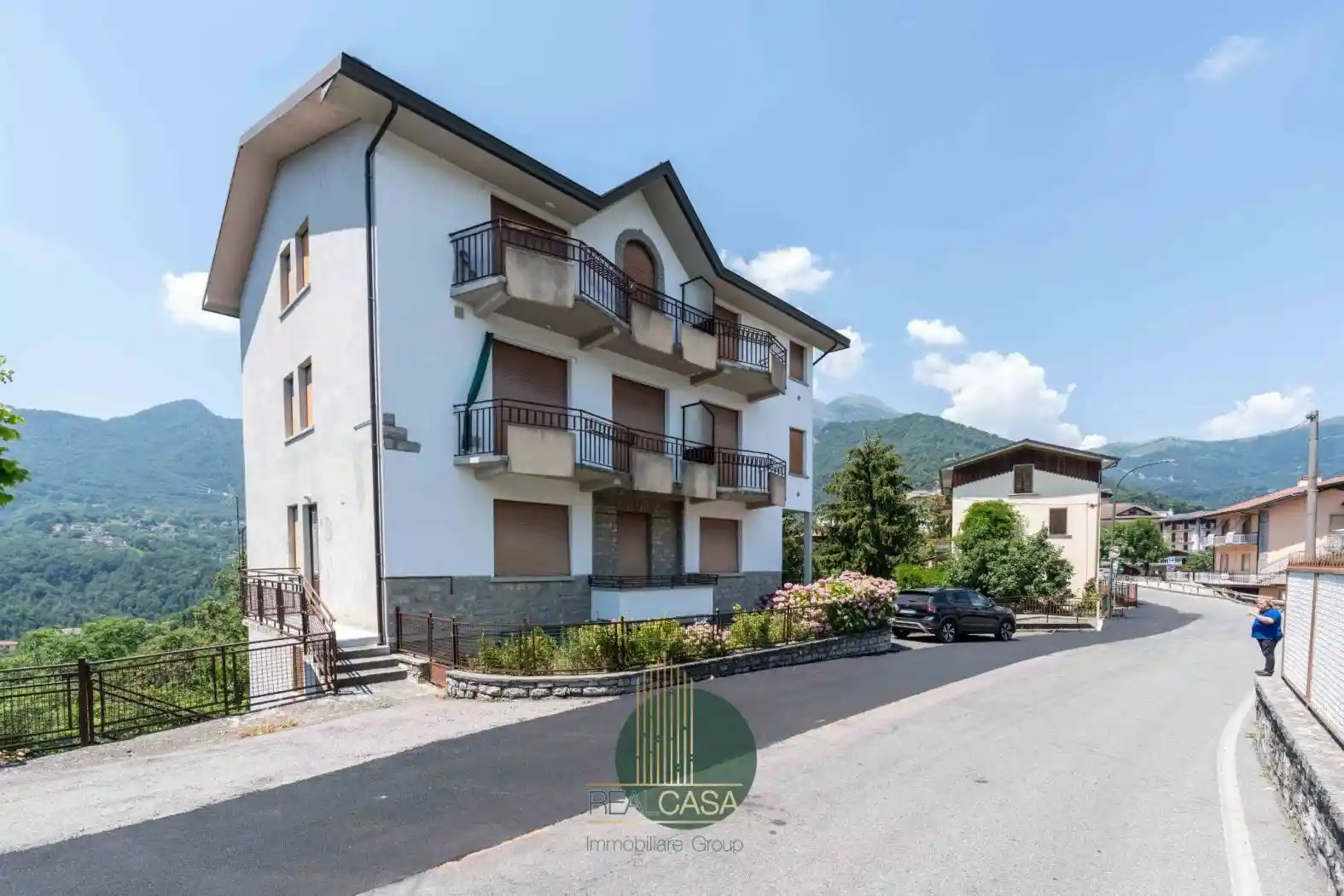 Palazzo - Edificio in vendita a Rota d'Imagna