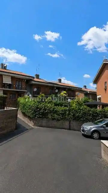 Villetta a schiera in vendita a Guidonia Montecelio