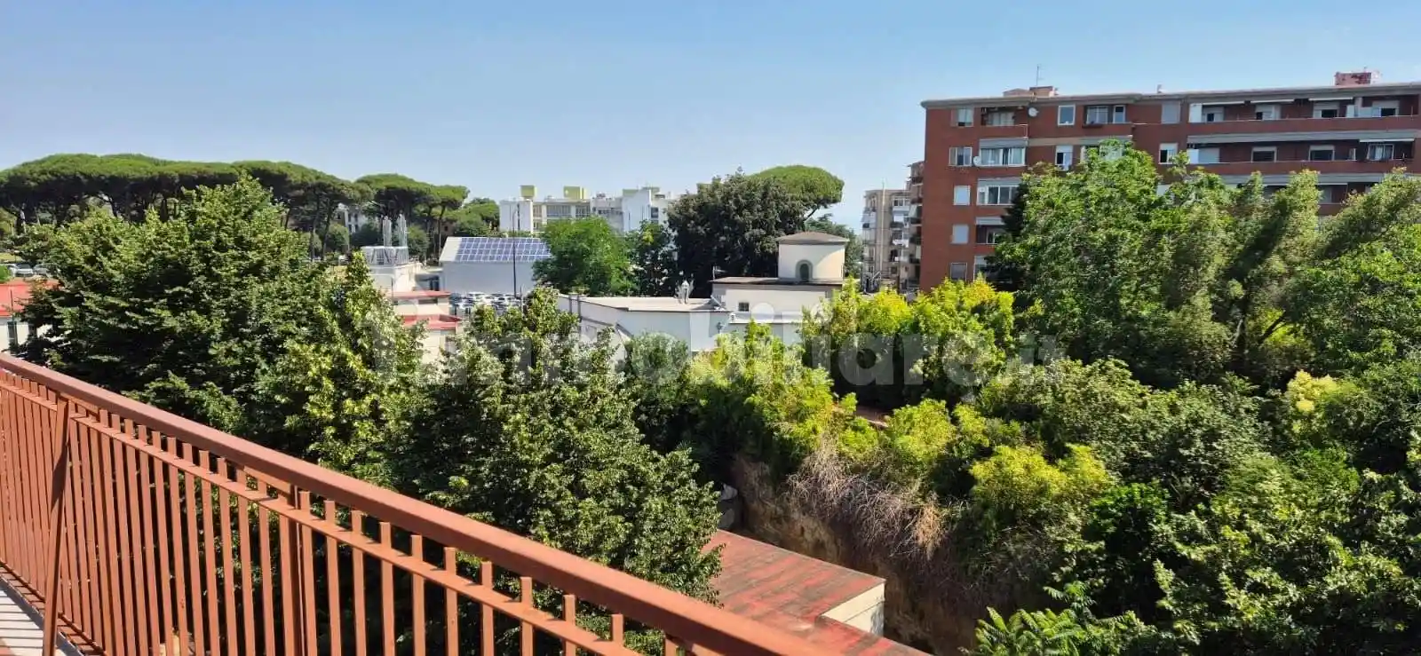 Appartamento in vendita a Napoli