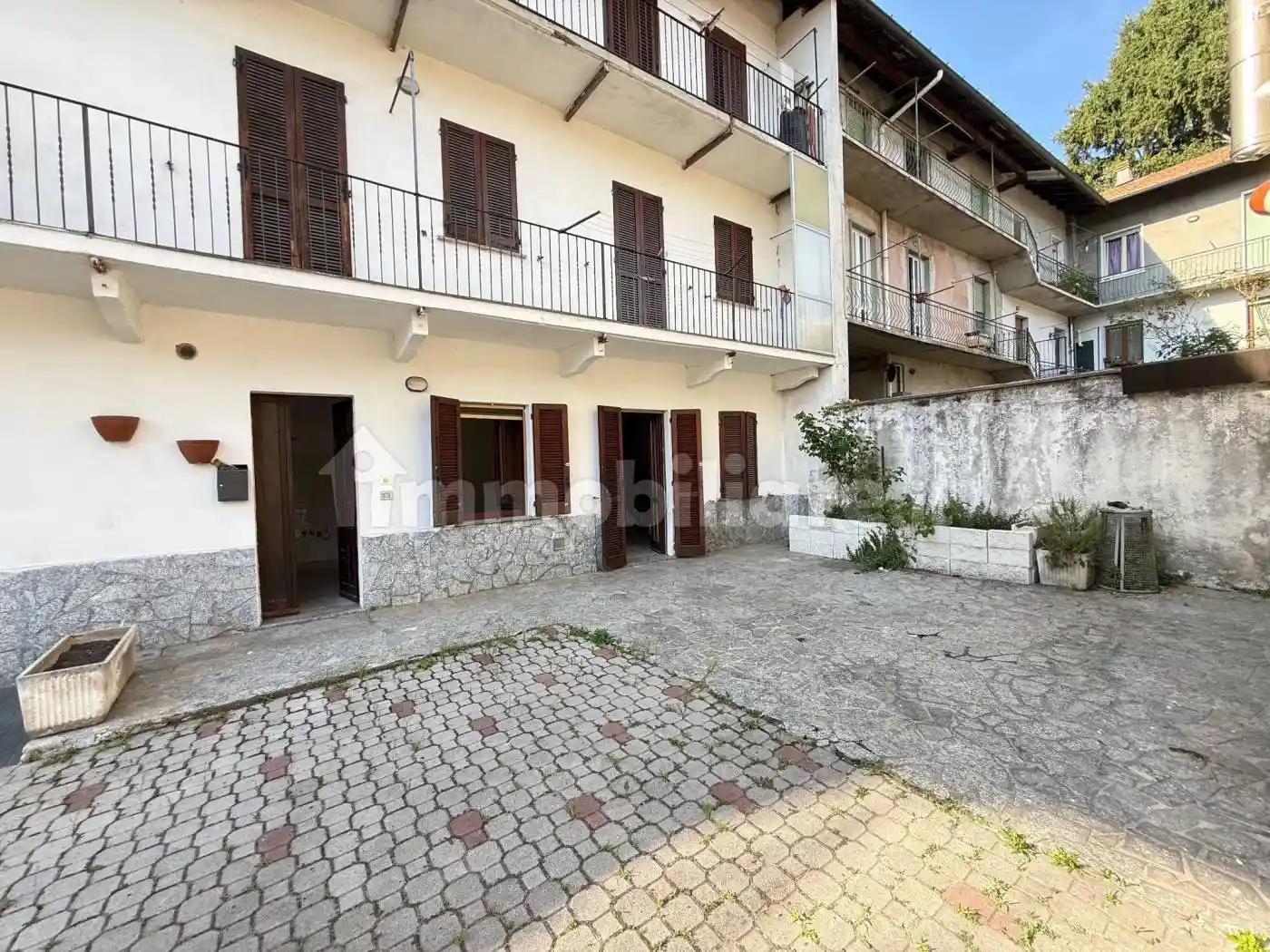 Appartamento in vendita a Casorate Sempione