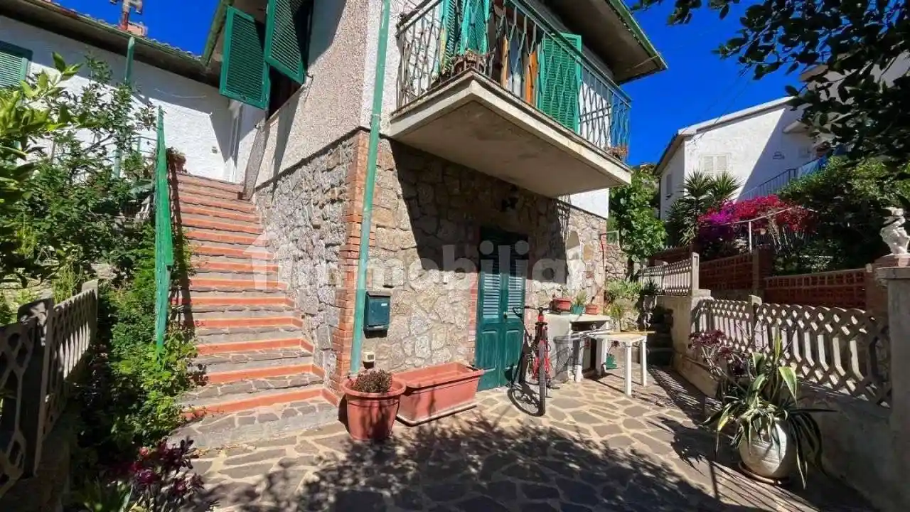 Appartamento in vendita a Isola del Giglio