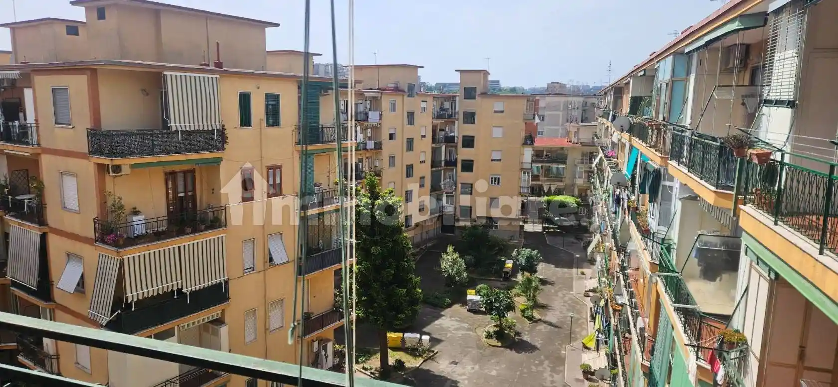 Appartamento in vendita a Napoli