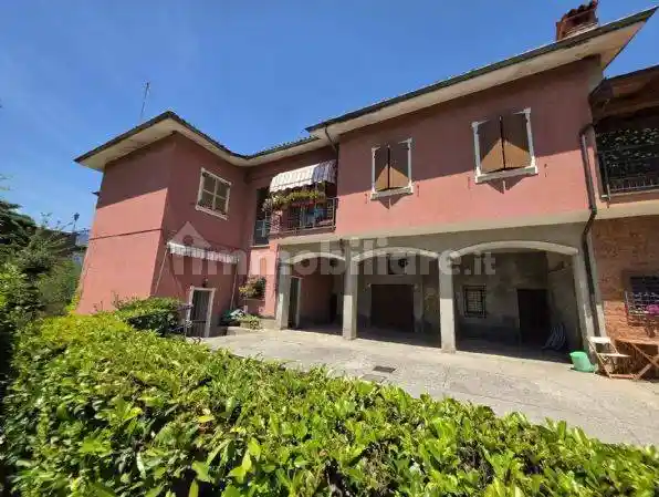 Casa indipendente in vendita a Vercurago