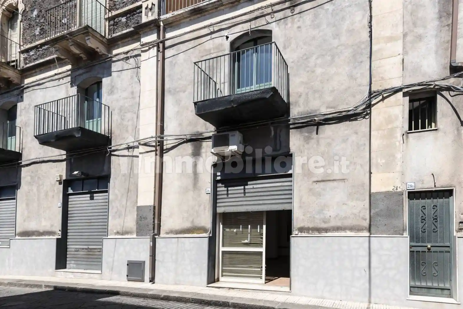 Appartamento in vendita a Aci Catena