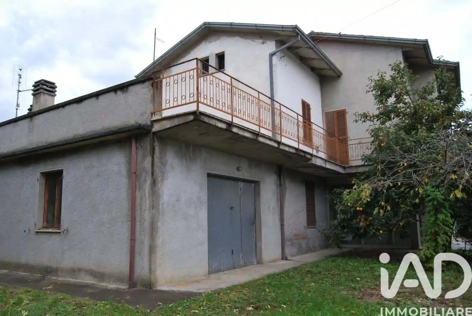 Villa in vendita a Montecalvo in Foglia