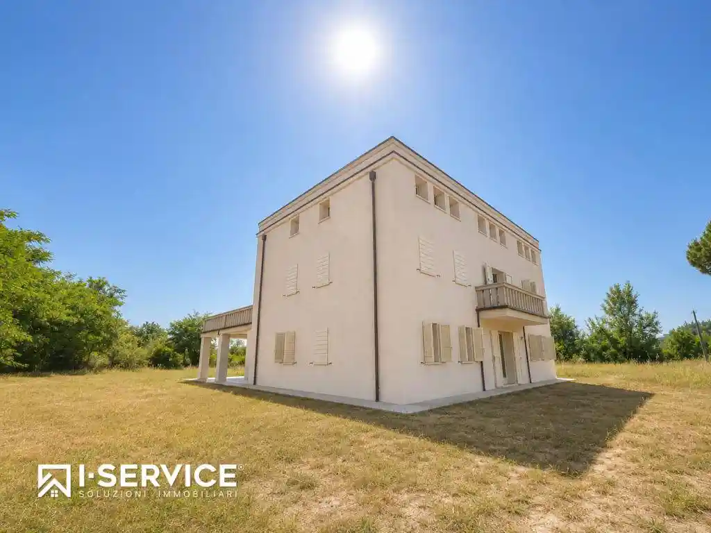 Villa in vendita a Cesena
