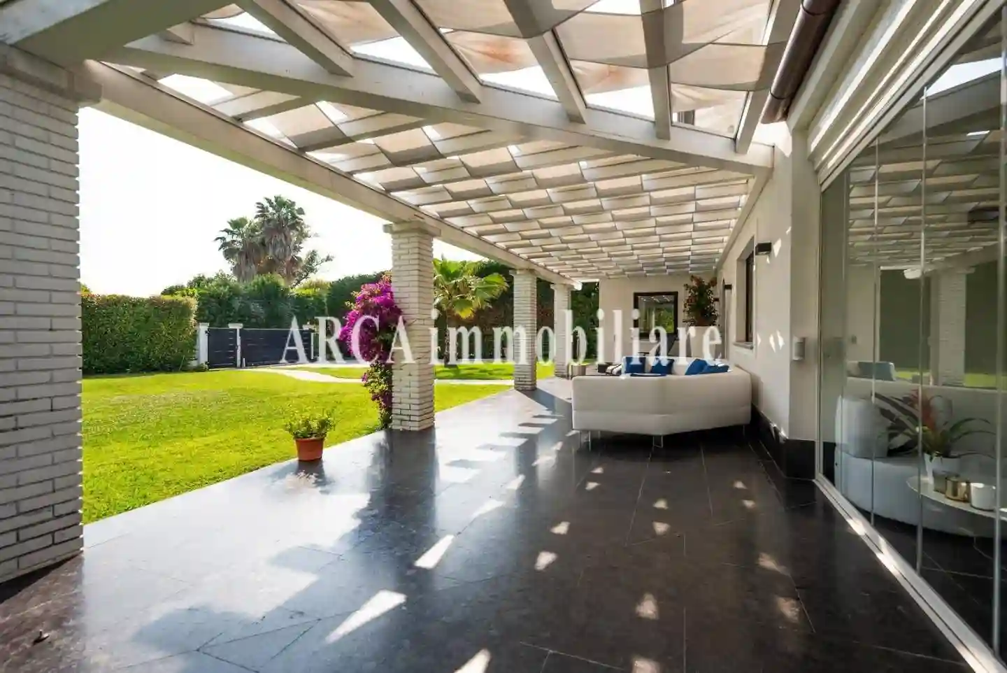 Villa - foto 2
