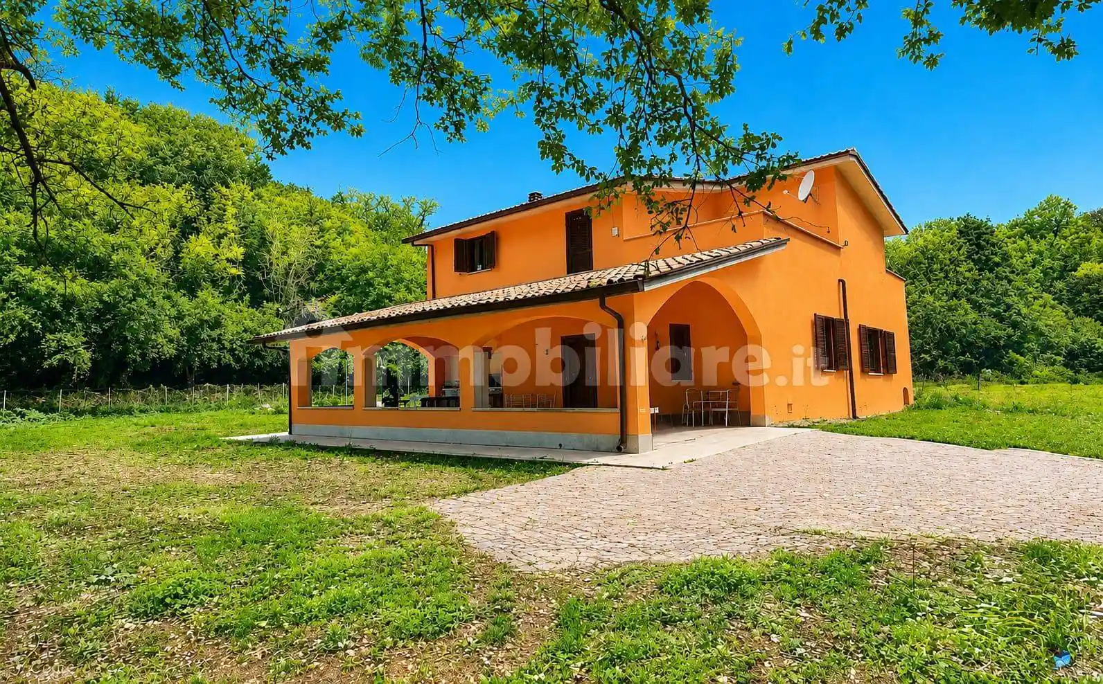 Villa in vendita a Labico