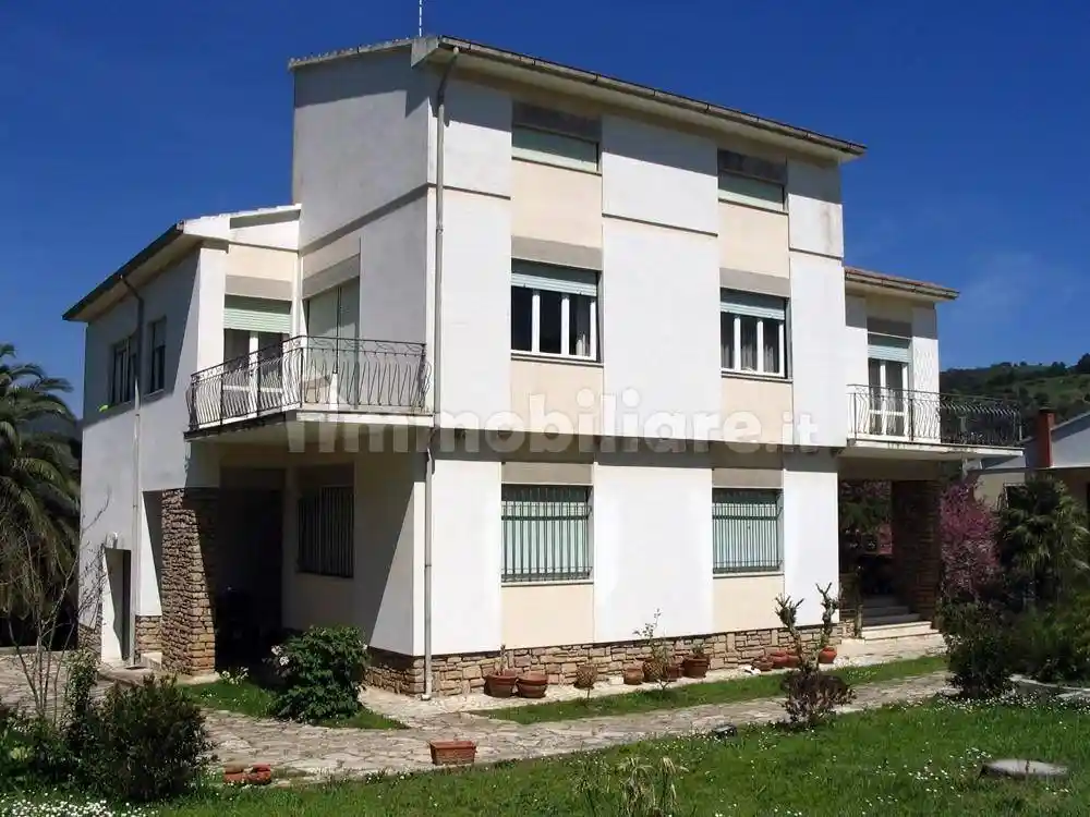 Villa in vendita a Campiglia Marittima