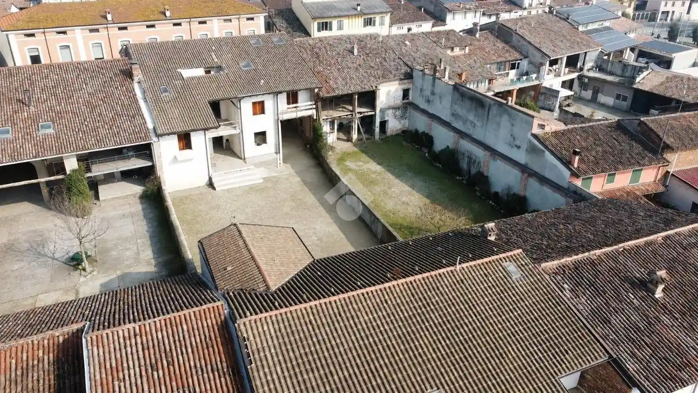 Appartamento in vendita a Barbariga