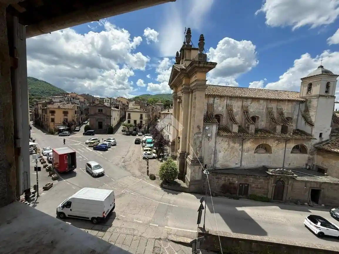 Appartamento in vendita a Viterbo
