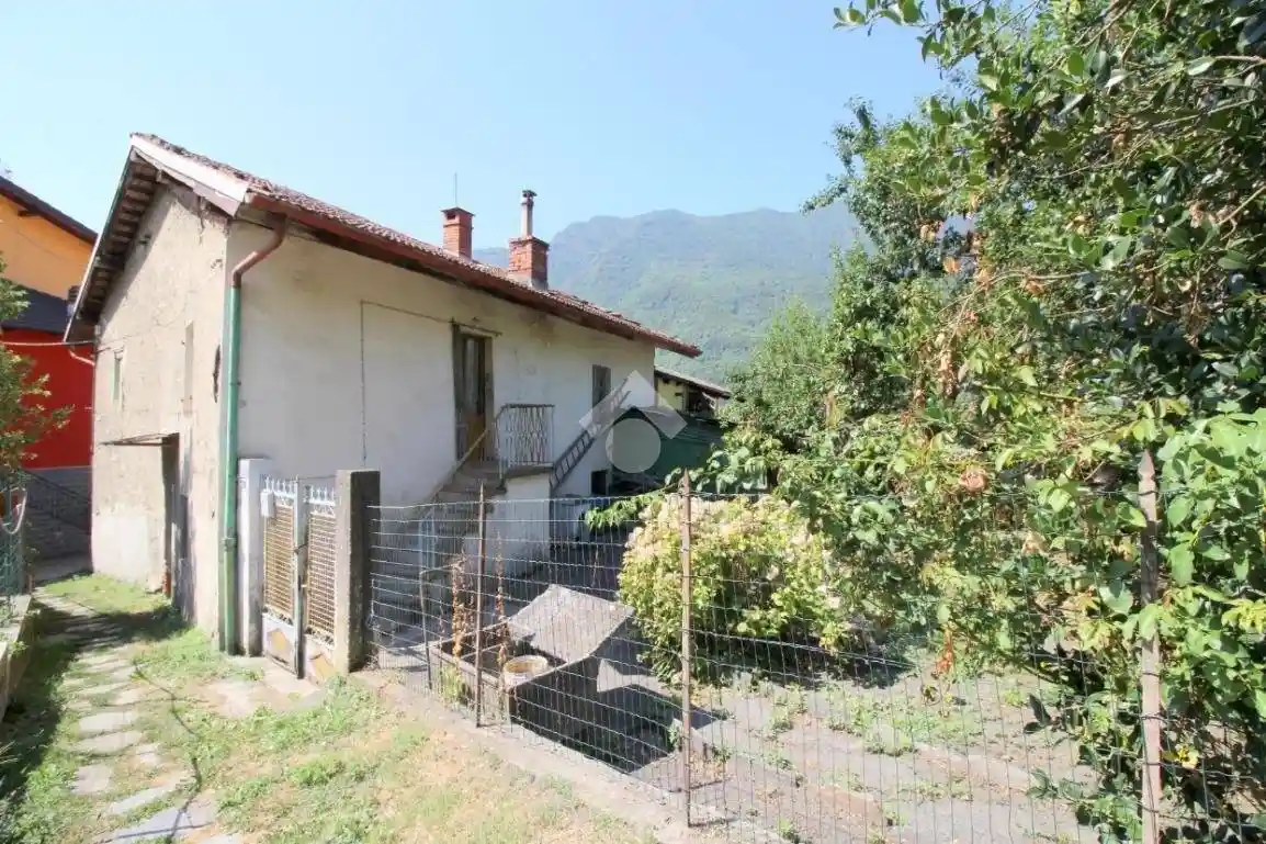 Casa indipendente in vendita a Pinasca