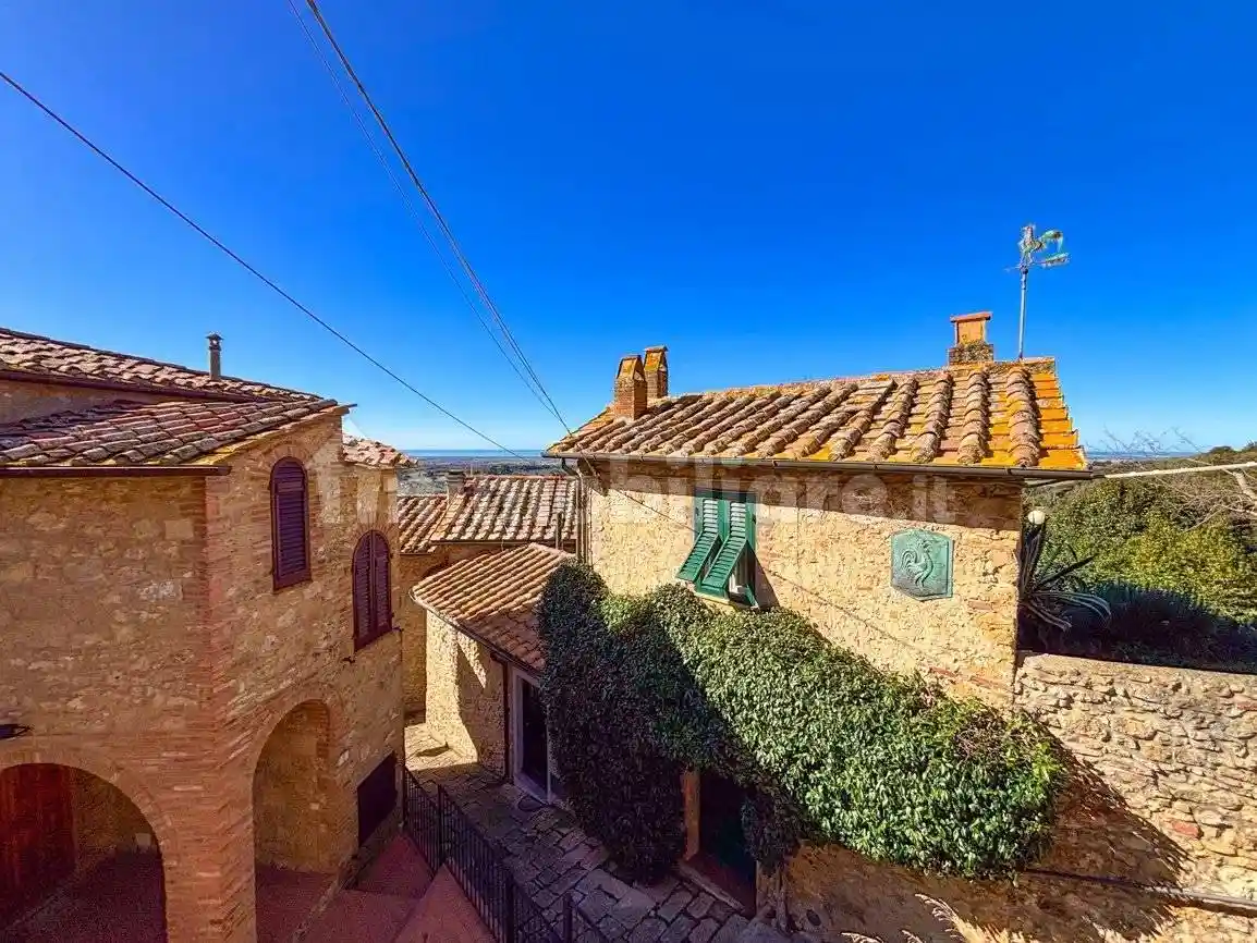 Casa indipendente in vendita a Casale Marittimo