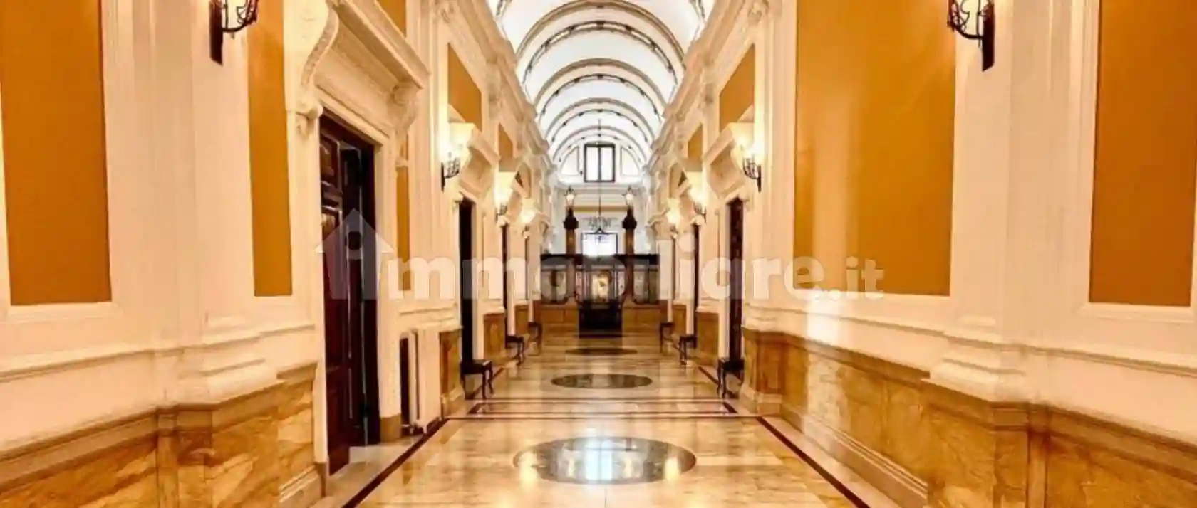 Palazzo - Edificio - foto 2