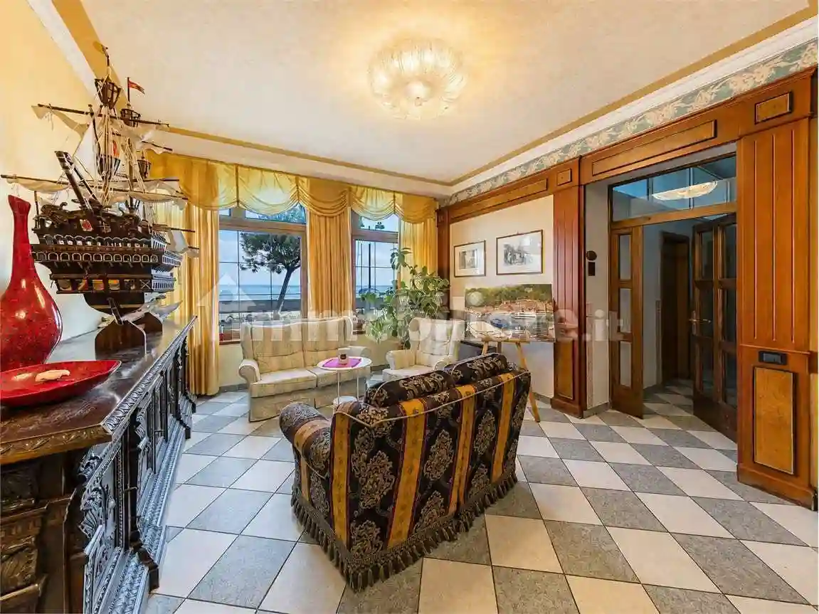Palazzo - Edificio - foto 4