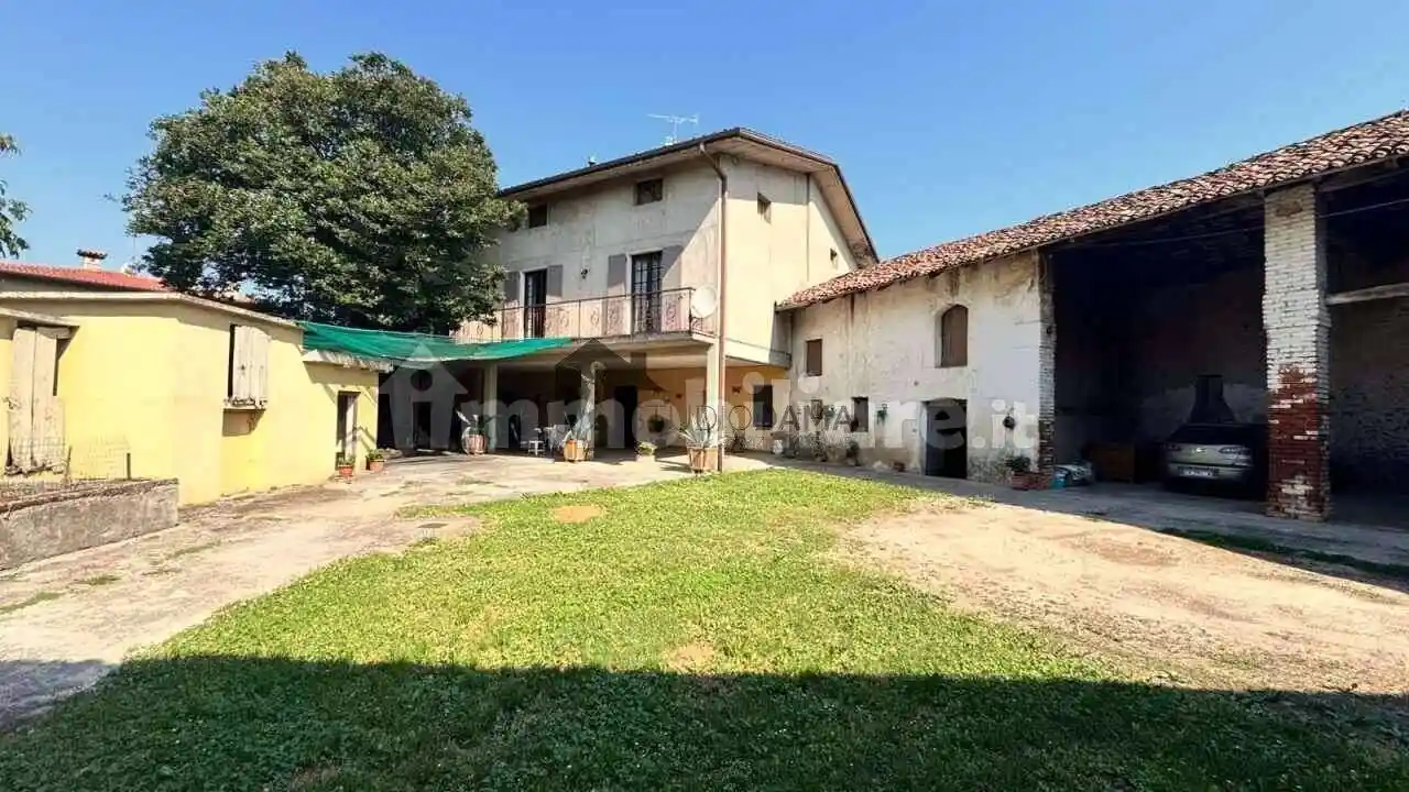 Rustico - Casale in vendita a Prevalle