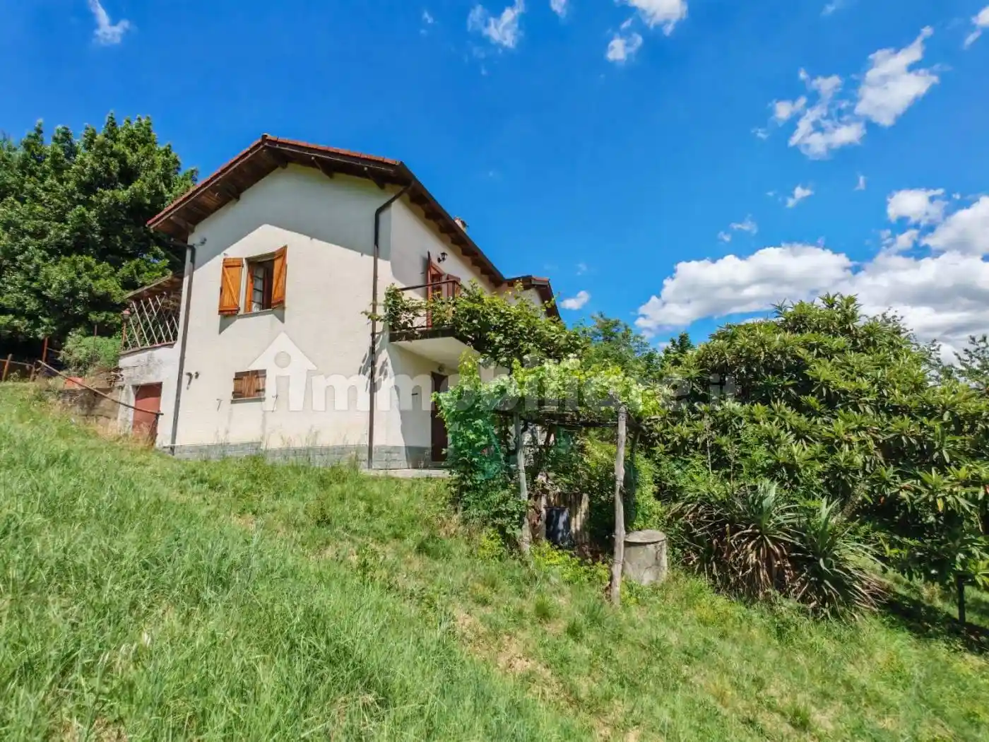 Villa in vendita a Rocca Grimalda
