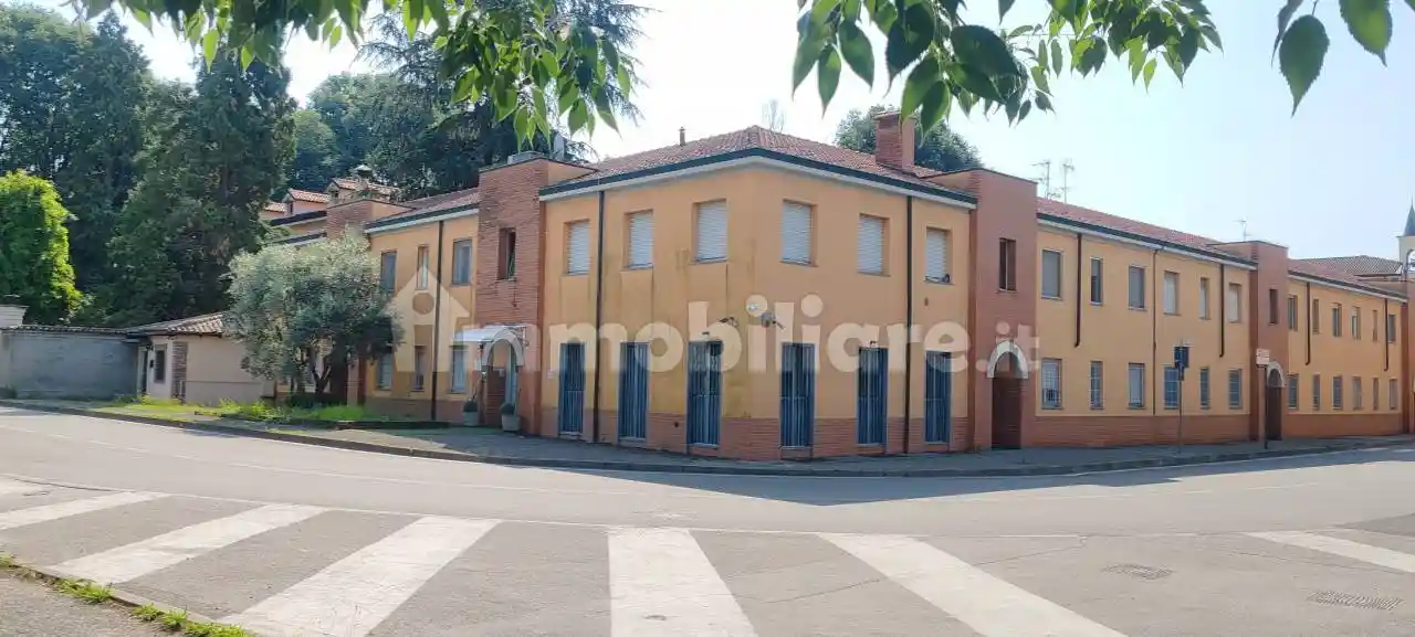Appartamento in vendita a Vanzago