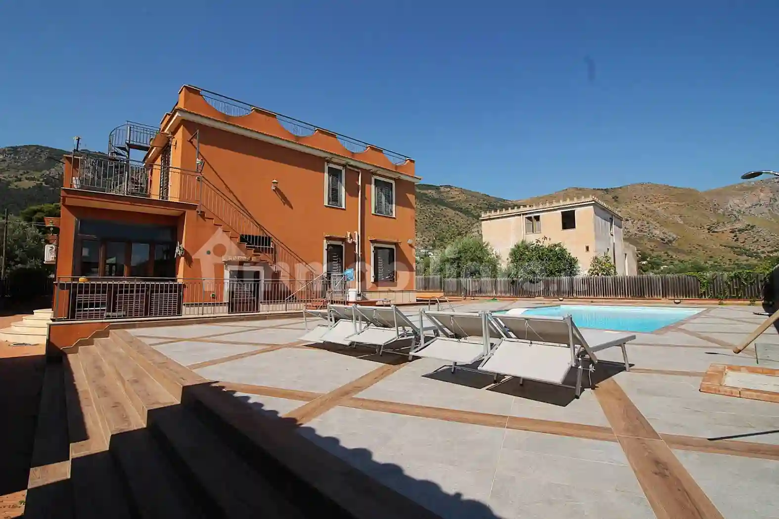 Villa - foto 3