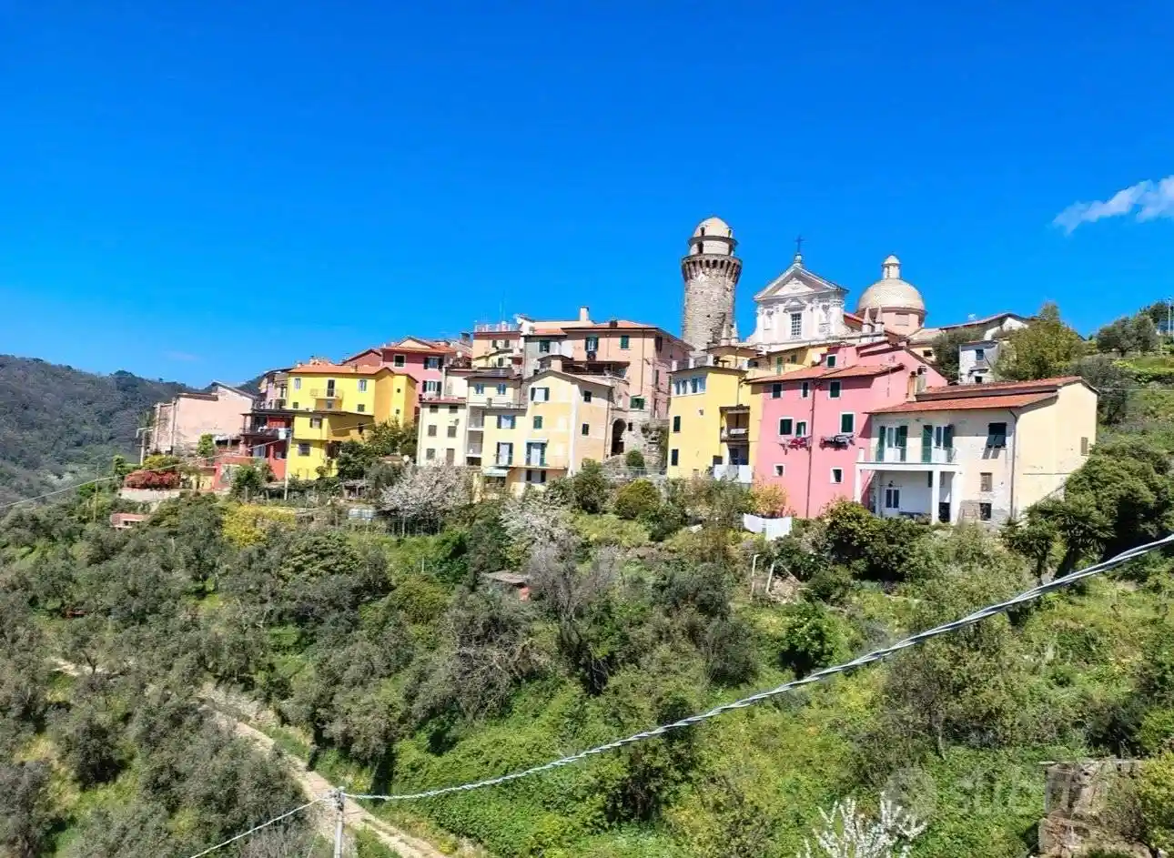 Appartamento in vendita a Luni