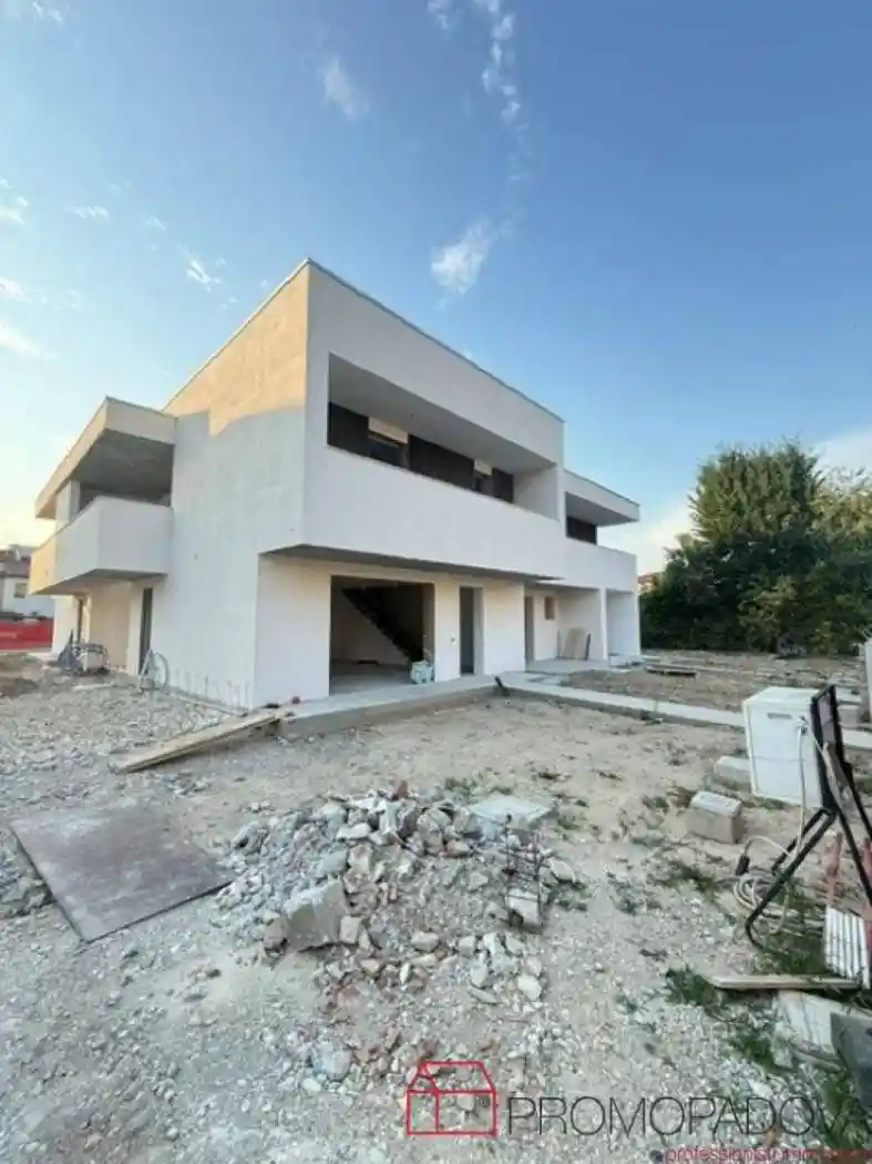Casa indipendente in vendita a Limena