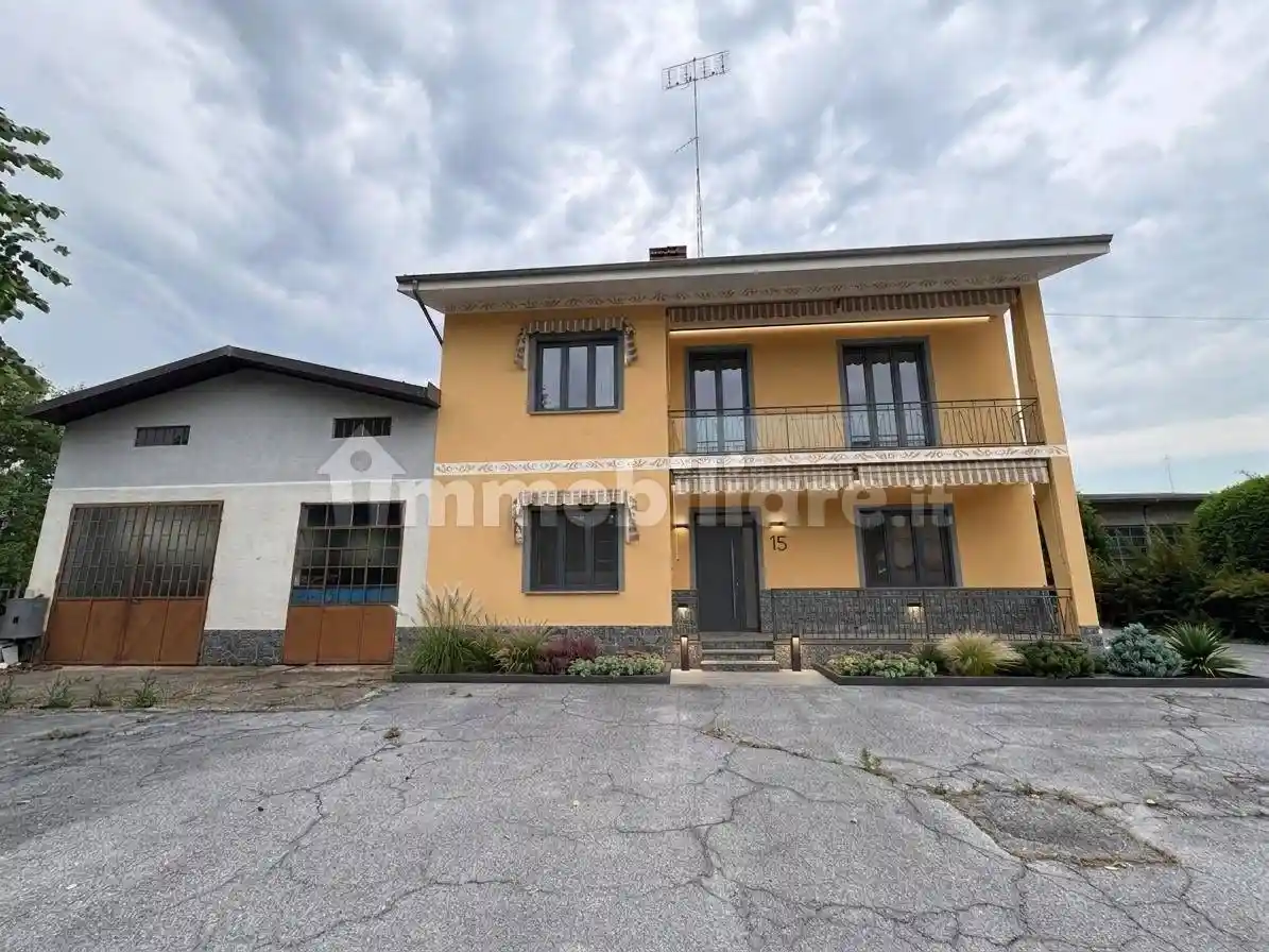 Villa in vendita a Magliano Alpi