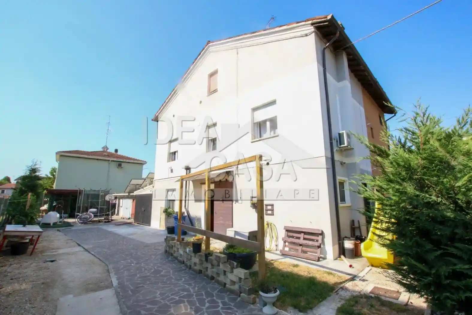 Villa in vendita a Mirandola