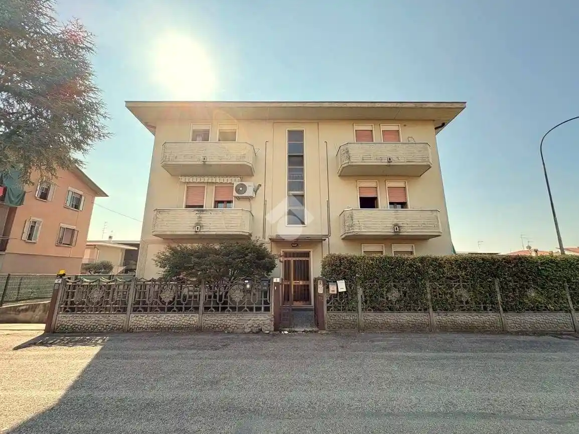 Appartamento in vendita a Montecchio Maggiore