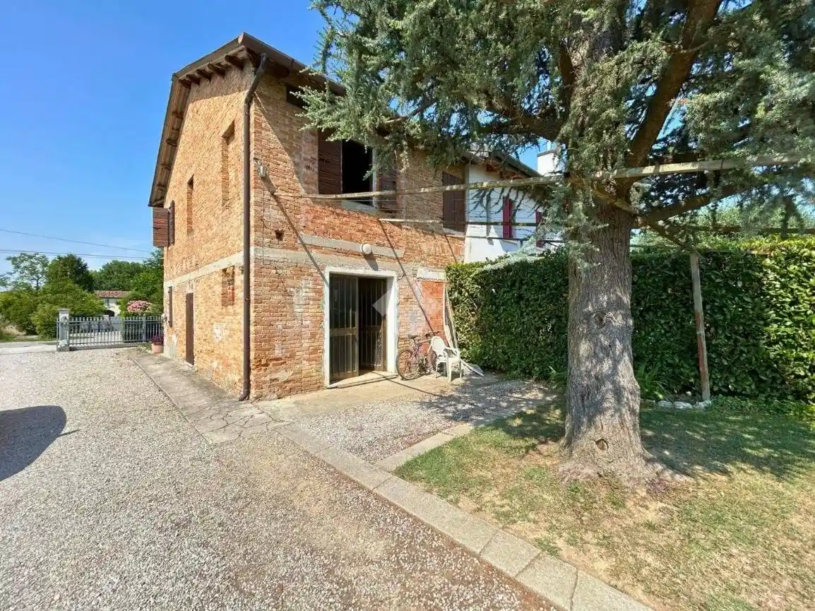 Rustico - Casale in vendita a Mogliano Veneto