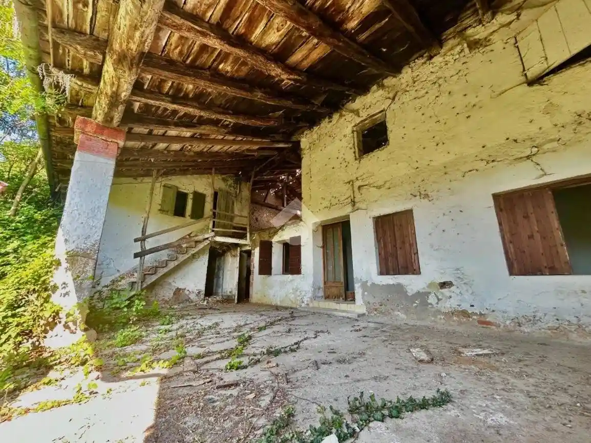 Rustico - Casale in vendita a Maser