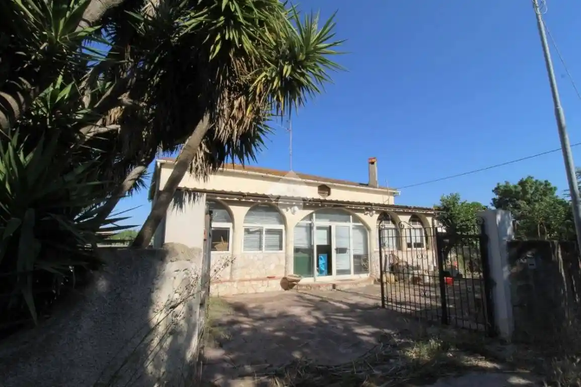 Casa indipendente in vendita a Isola di Capo Rizzuto