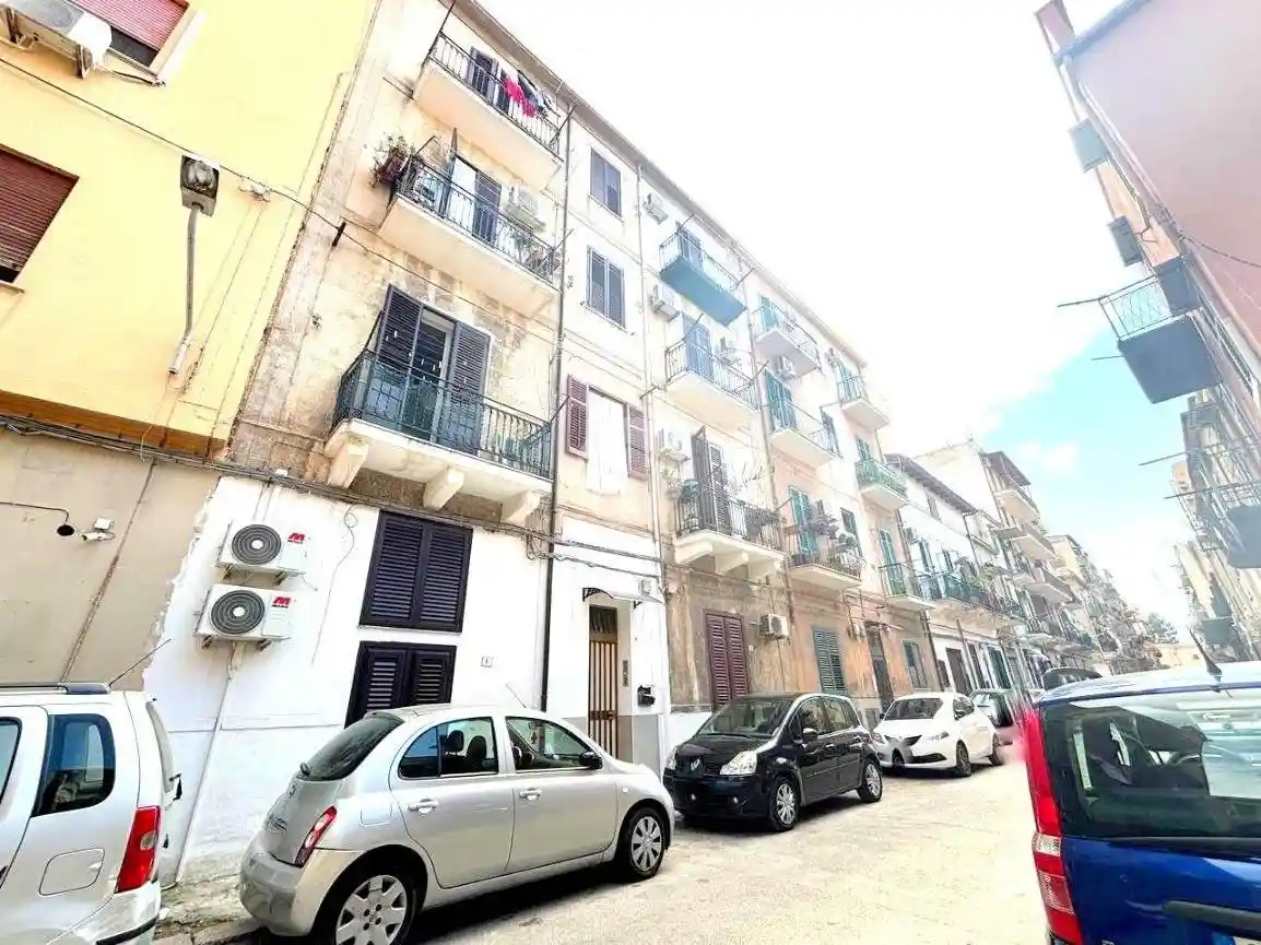 Appartamento in vendita a Palermo