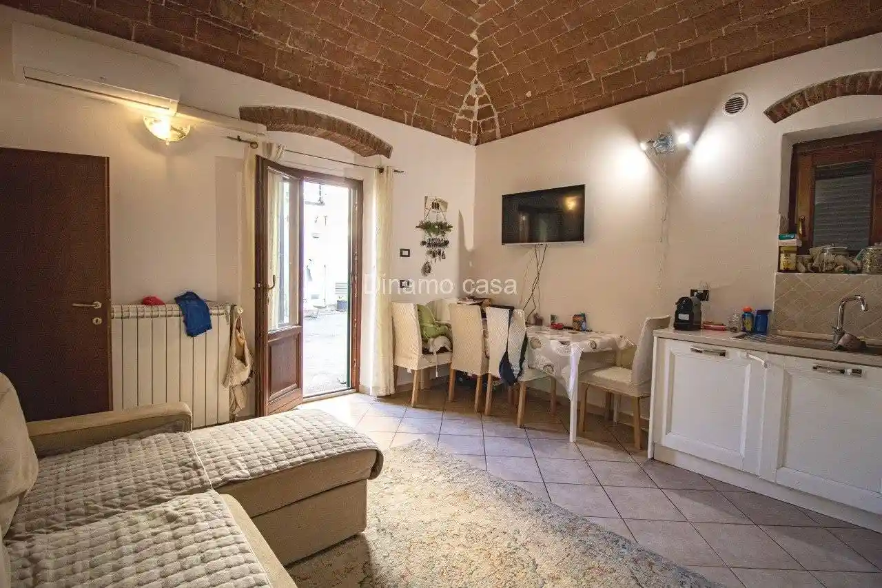 Appartamento in vendita a Prato