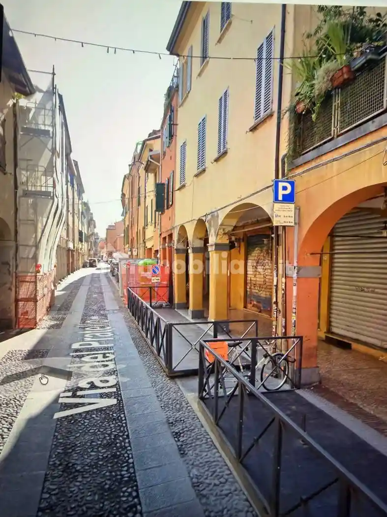 Appartamento in vendita a Bologna