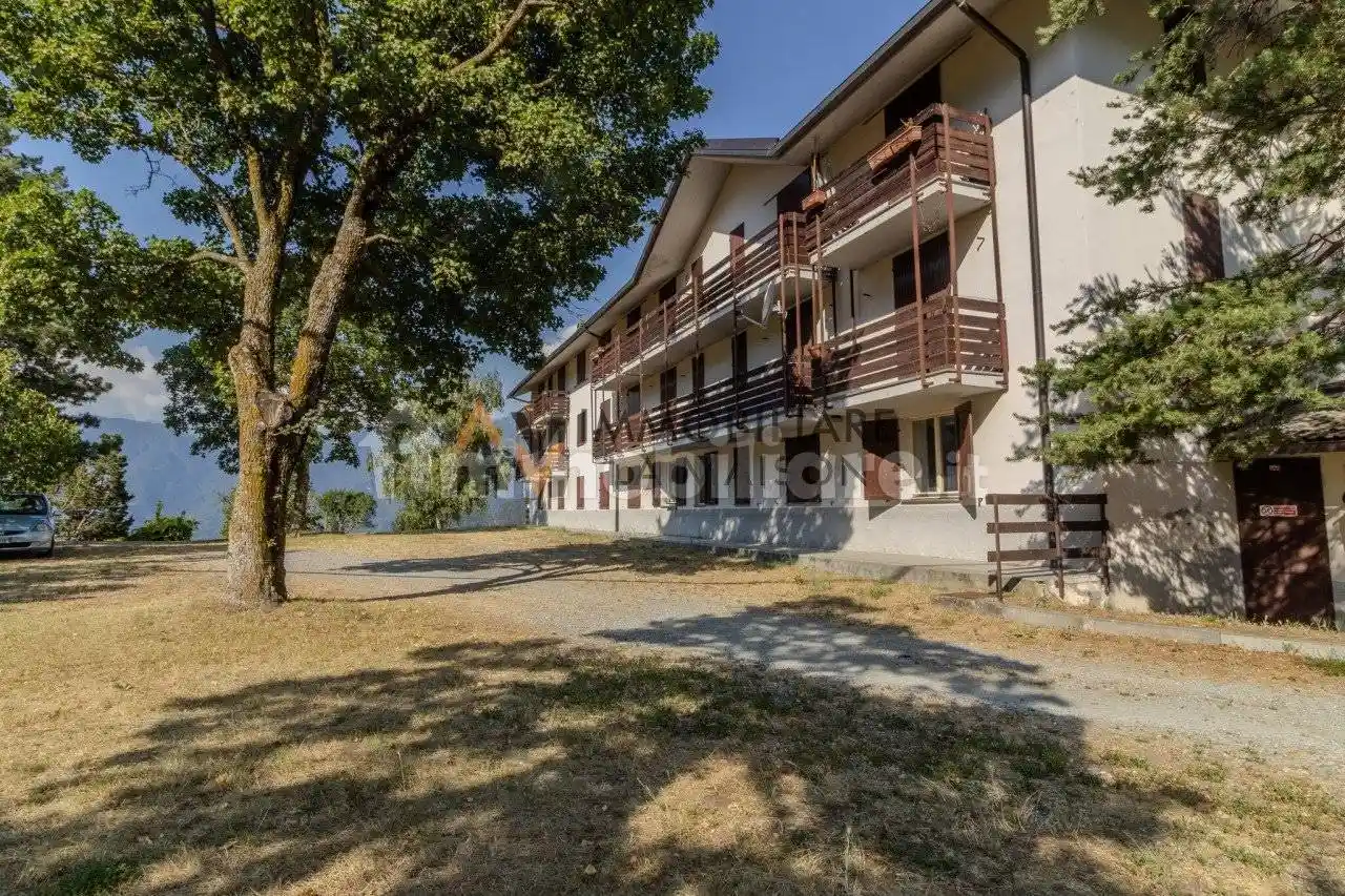 Appartamento in vendita a Challand-Saint-Anselme