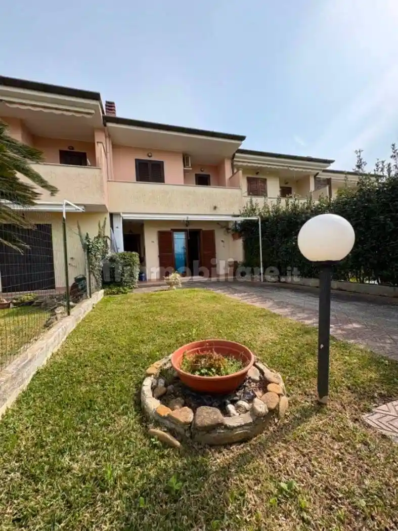 Villetta a schiera in vendita a Fondi