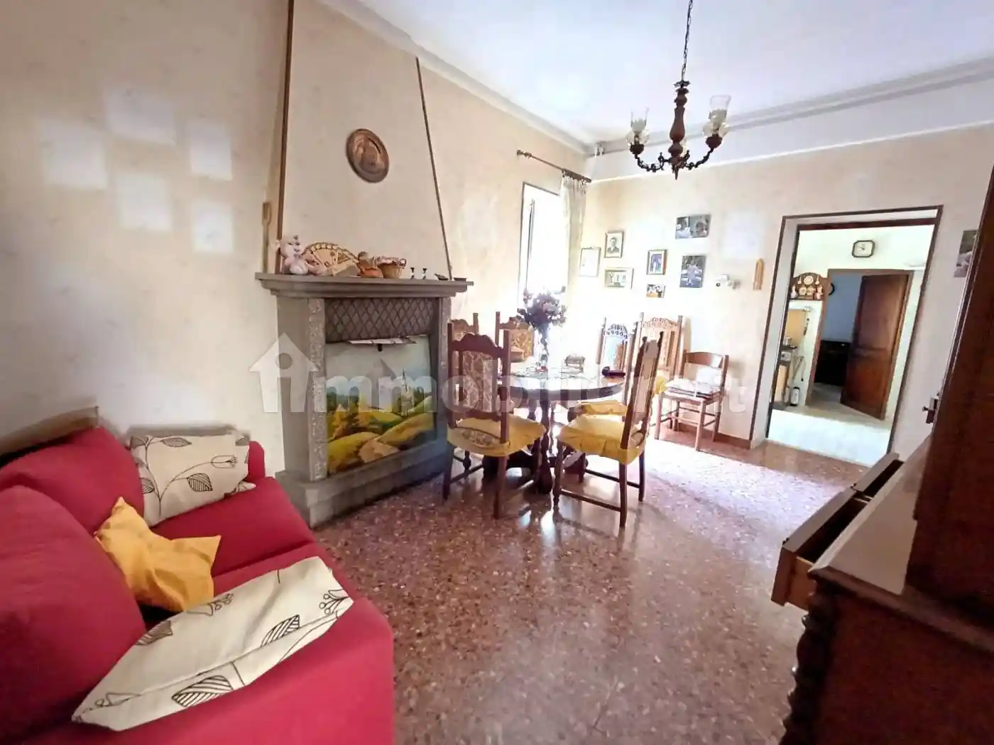 Appartamento in vendita a Caprarola