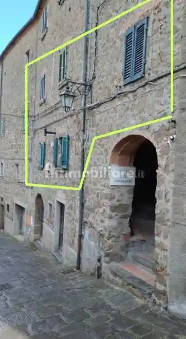 Appartamento in vendita a Montecatini Val di Cecina