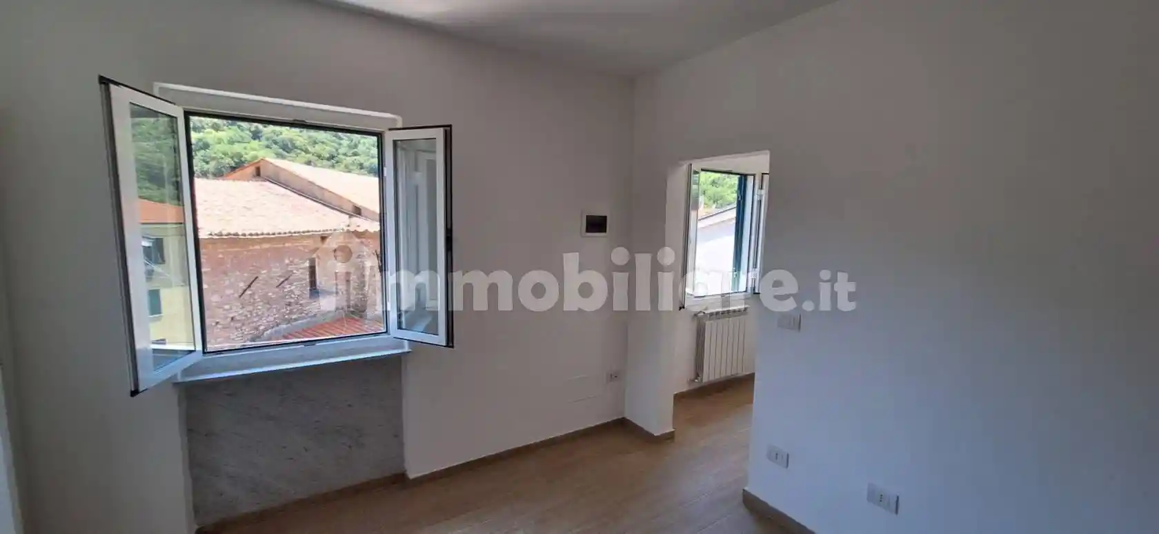 Appartamento in vendita a Carrara
