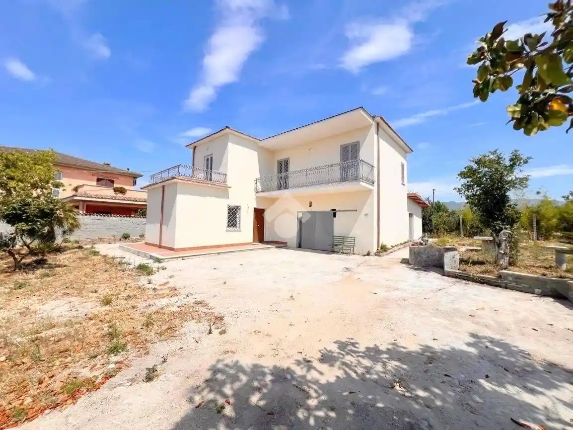 Villa in vendita a Velletri