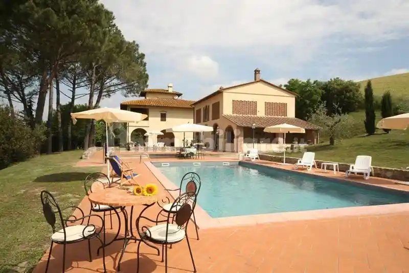 Villa in vendita a Certaldo