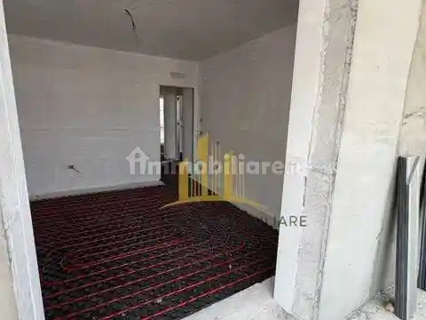 Appartamento in vendita a Parete