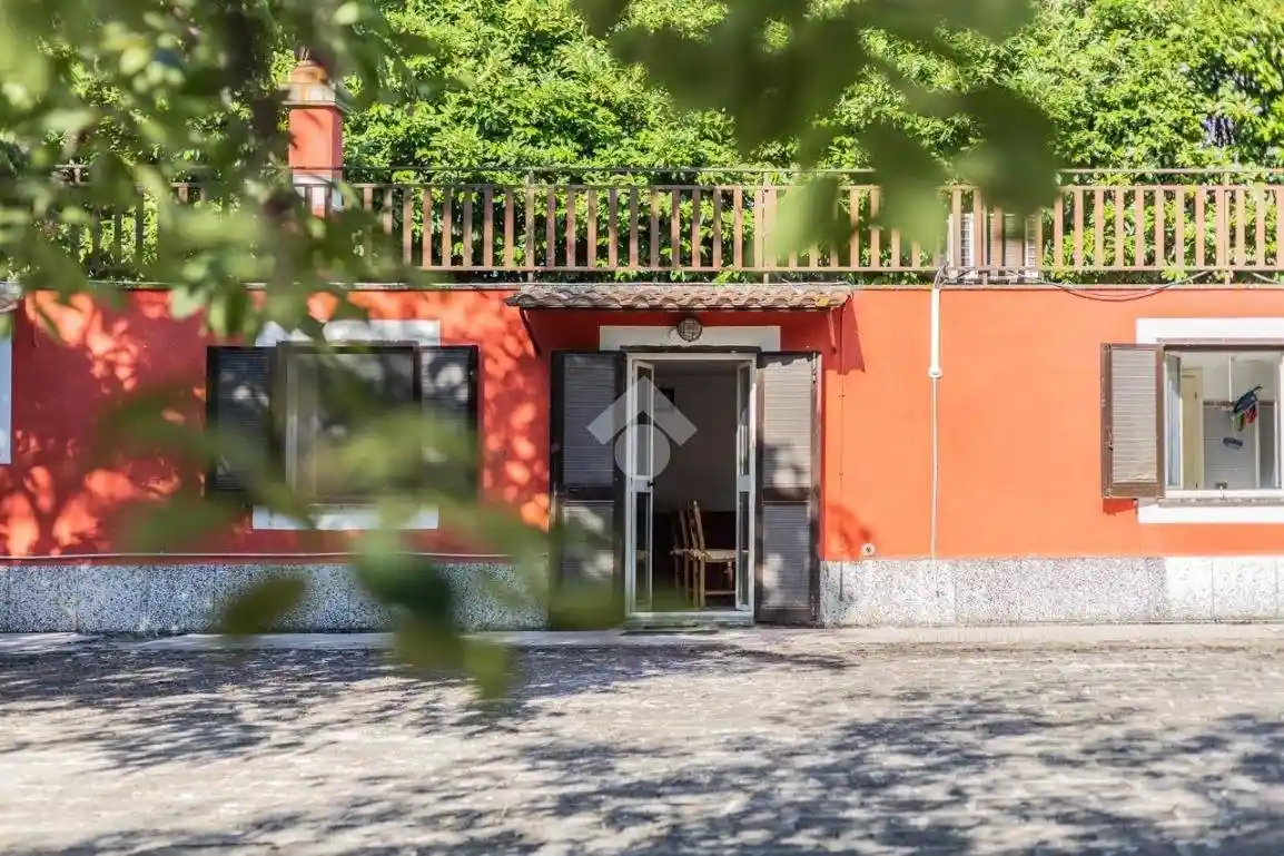 Casa indipendente in vendita a Oriolo Romano