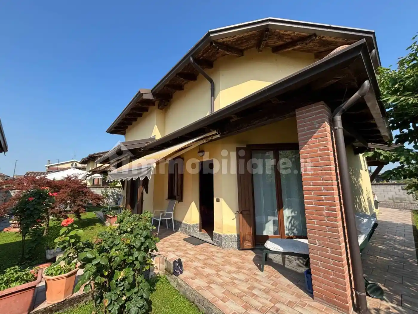 Villa in vendita a Casalvolone