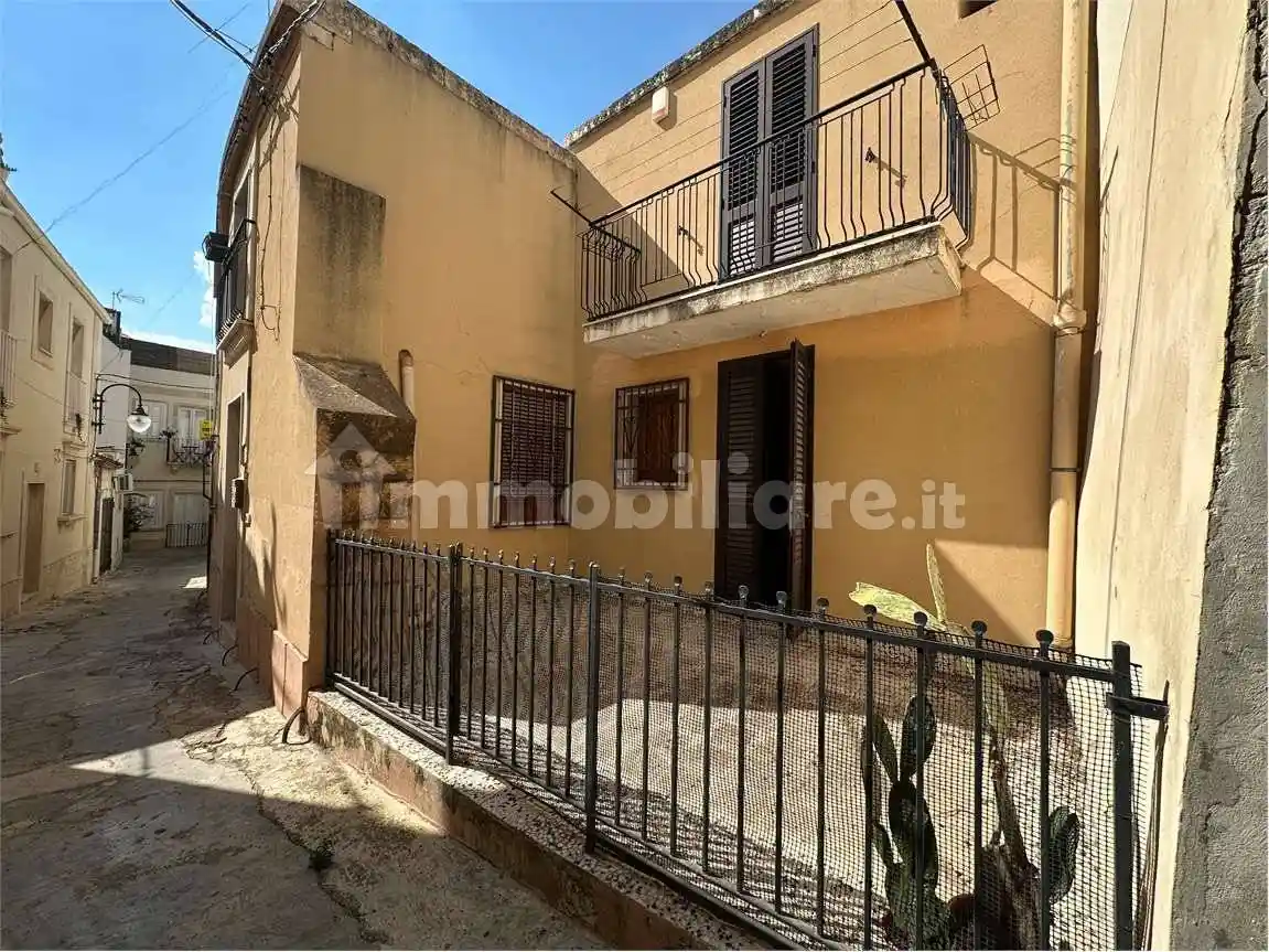 Appartamento in vendita a Noto