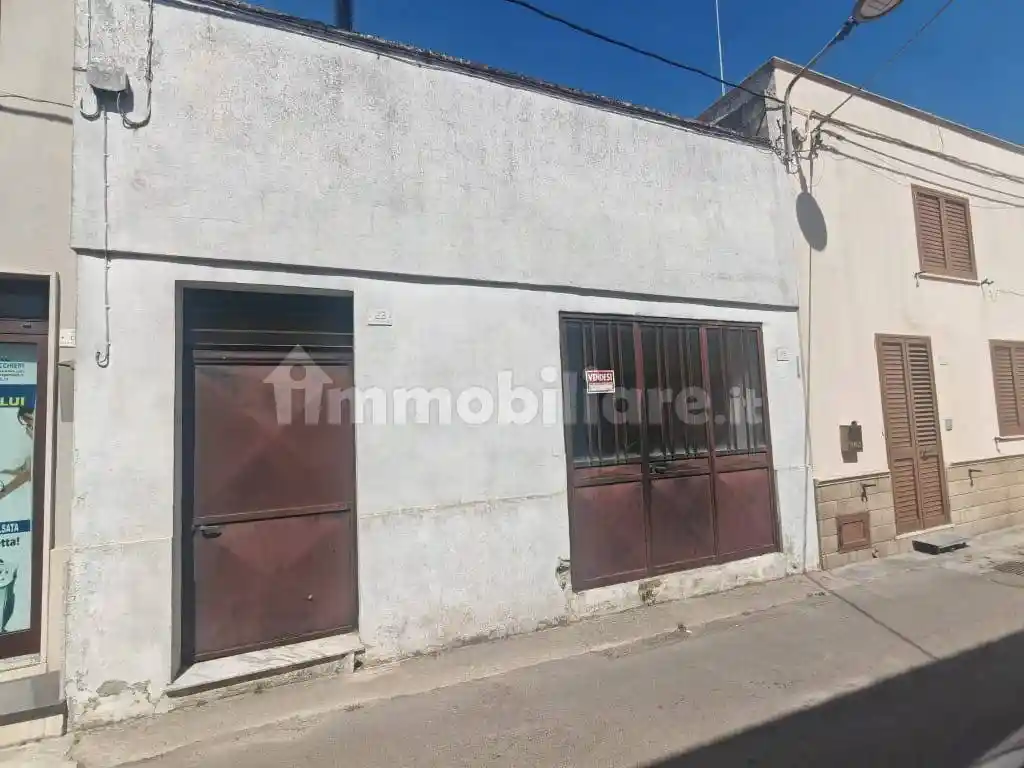 Casa indipendente in vendita a Melissano
