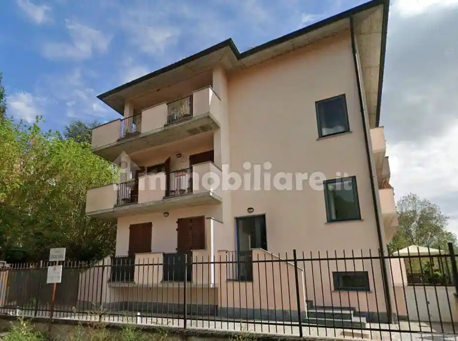 Appartamento in vendita a Pavia