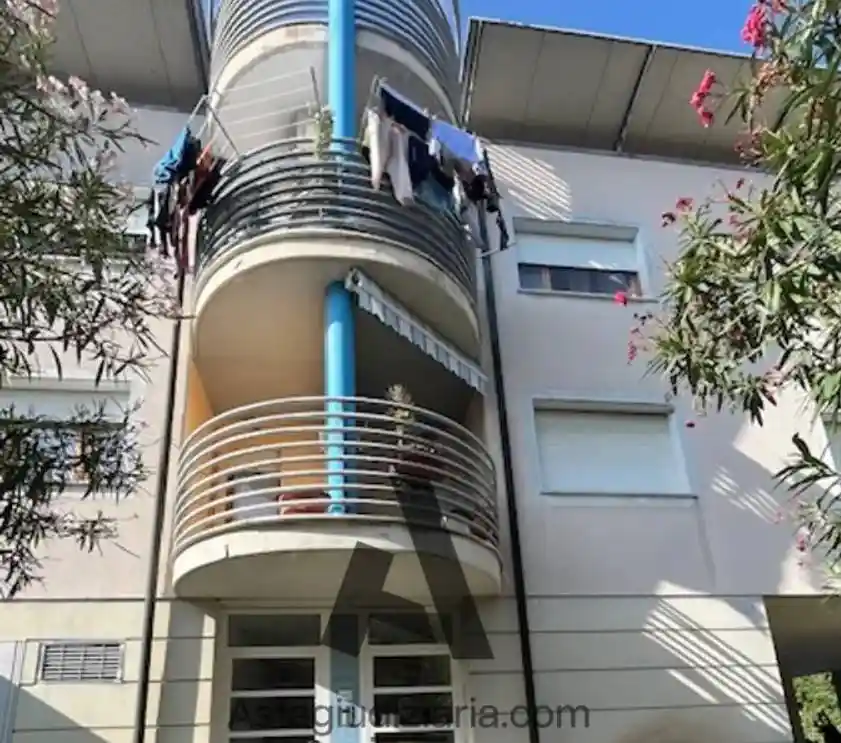 Appartamento in vendita a Viareggio